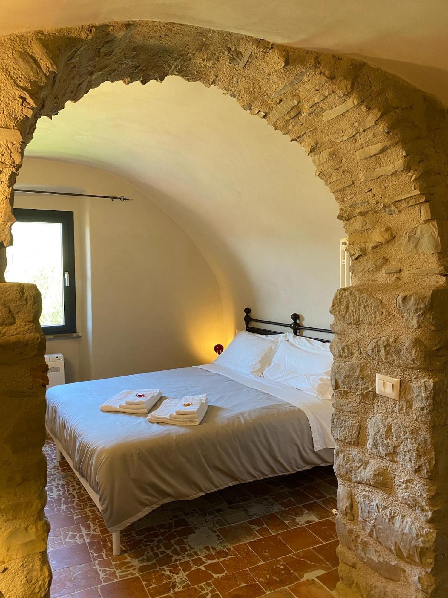פונטרמולי La Casa Medievale Suites E Spa מראה חיצוני תמונה
