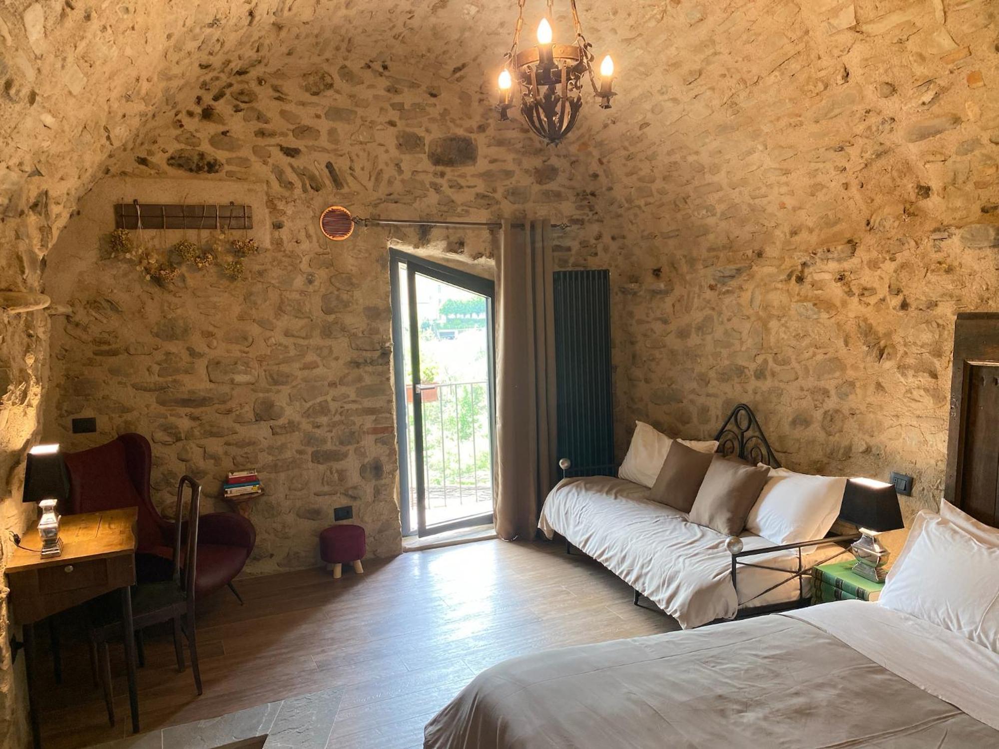 פונטרמולי La Casa Medievale Suites E Spa מראה חיצוני תמונה